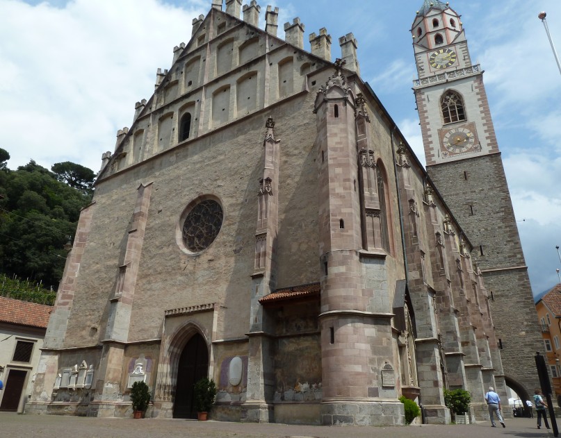 Kathedraal van Merano - Merano | Secret World Trip Planner