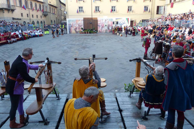 Palio della balestra - Piazza Torre di Berta | Secret World Trip Planner
