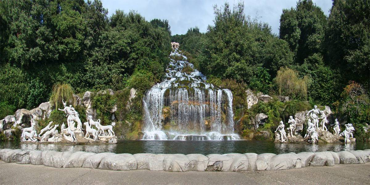 Fuente y cascada de Diana y Acteón - Caserta | Secret World Trip Planner