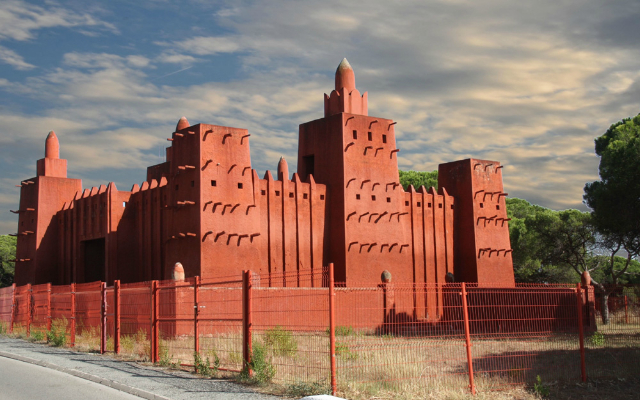 Mezquita Missiri - Fréjus | Secret World Trip Planner