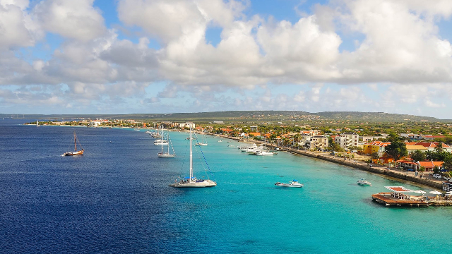 Haven van Kralendijk - Bonaire Cruise Port | Secret World Trip Planner