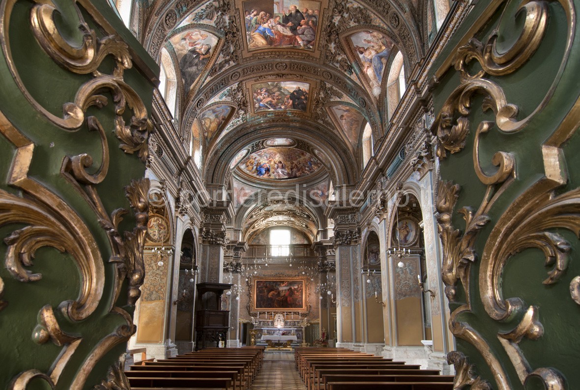 Salerno: Kerk van San Giorgio — Salerno