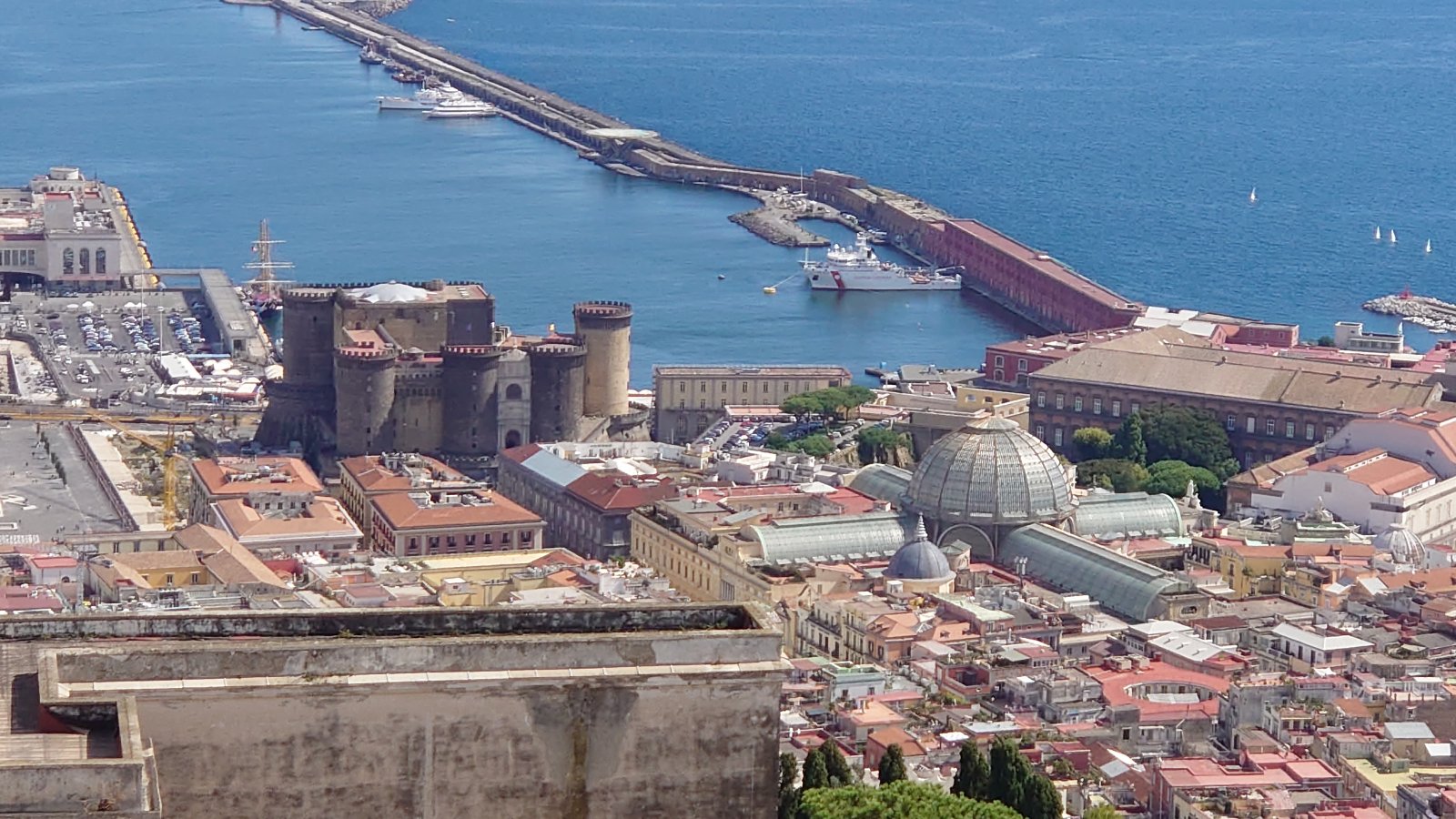 Machio Angioino,il cuore di Napoli - Napoli | Secret World Trip Planner
