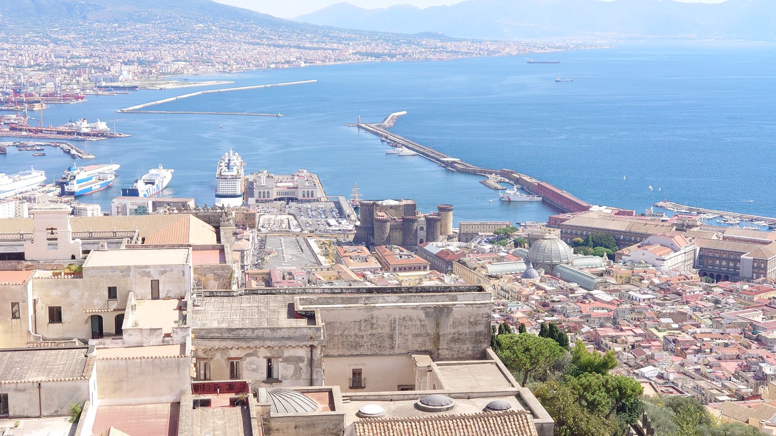 Machio Angioino,il cuore di Napoli - Napoli | Secret World Trip Planner