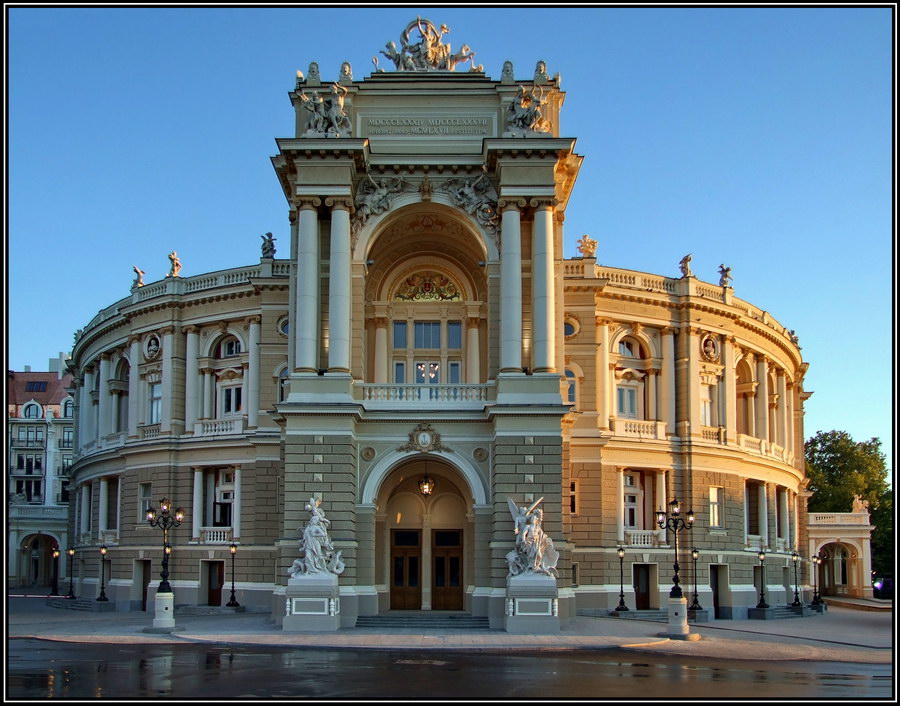 Alexandrinsky Theater - Sankt-Peterburg | Secret World Trip Planner