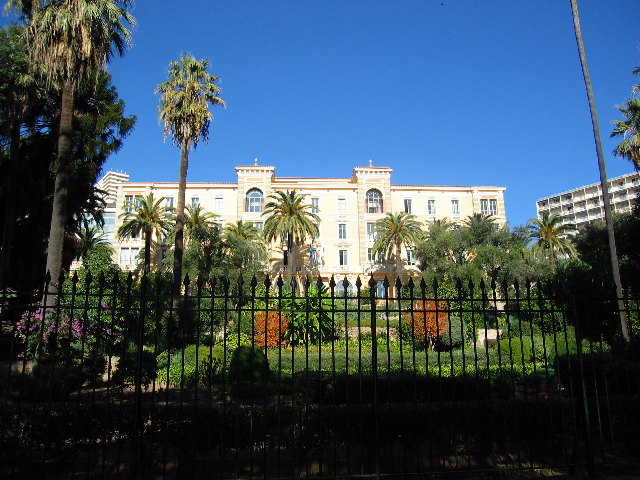 ストレンジャーズ・クォーター - Ajaccio | Secret World Trip Planner