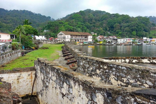 La ciudad de Portobelo - Distretto di Portobelo | Secret World Trip Planner