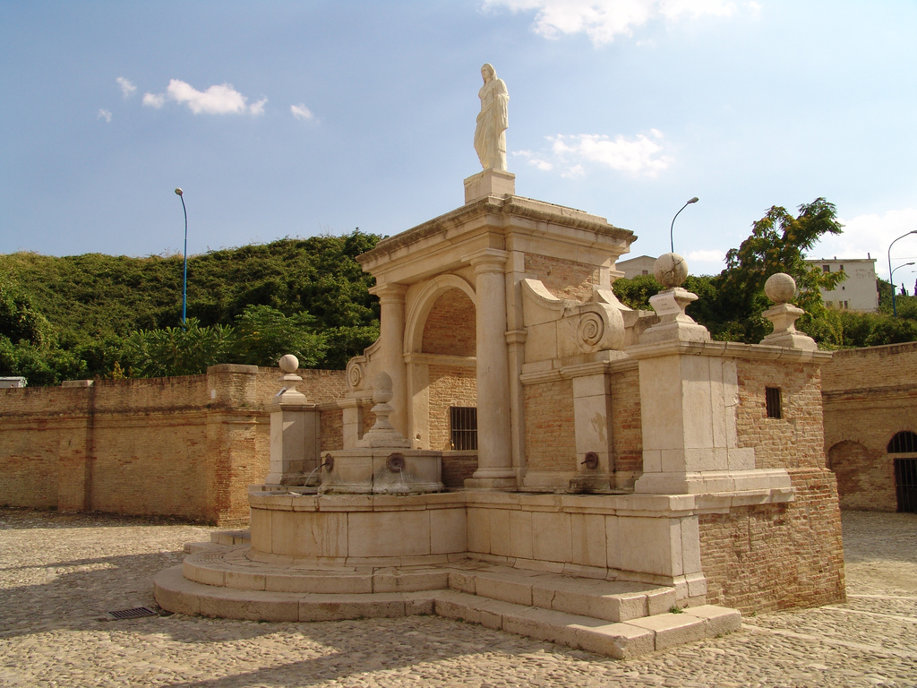 Cavallina fontein van Genzano di Lucania - Genzano di Lucania | Secret World Trip Planner