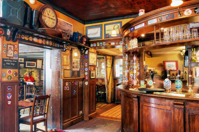 Pub The Eagle y DNA - Bene't St | Secret World Trip Planner