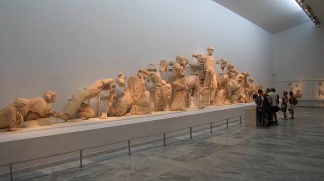 Museo Archeologico di Olimpia - Archaia Olympia | Secret World Trip Planner
