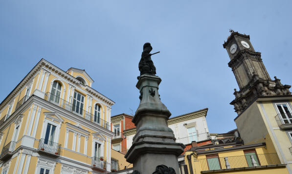 Amendola Vierkant - Avellino | Secret World Trip Planner