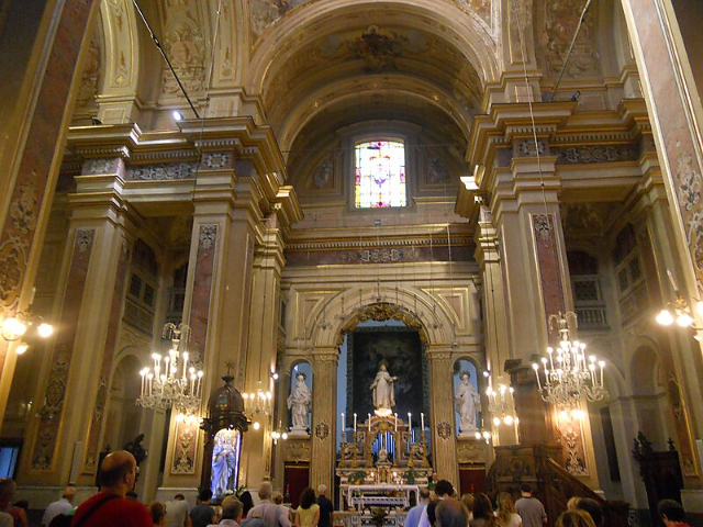 Kerk van Santa Teresa A Chiaia - Napoli | Secret World Trip Planner