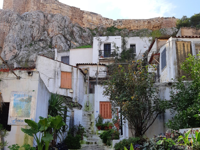 Anafiotika: Tijdloze ontsnapping in Athene - Atene | Secret World Trip Planner