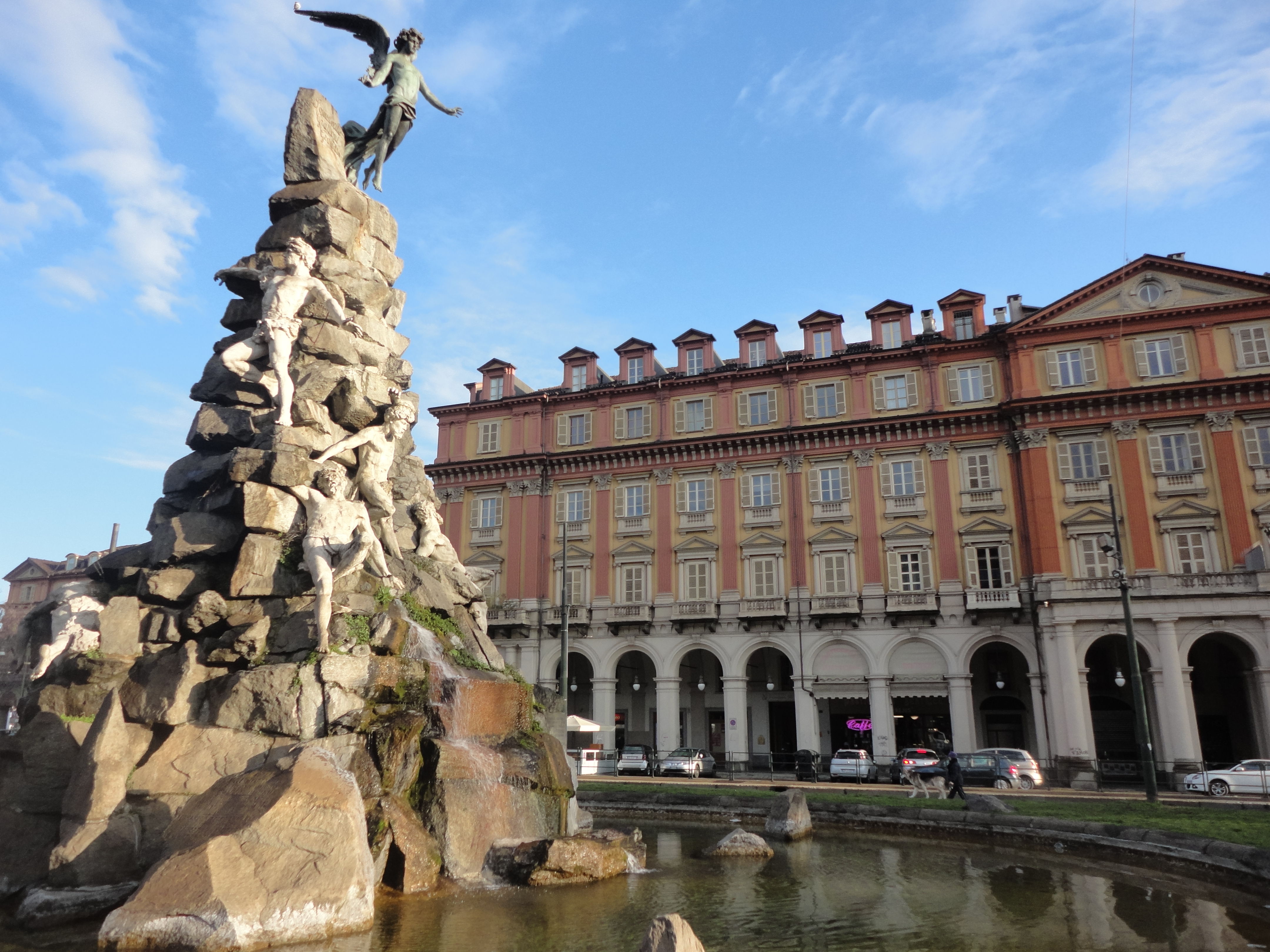 Piazza Statuto - Torino | Secret World Trip Planner