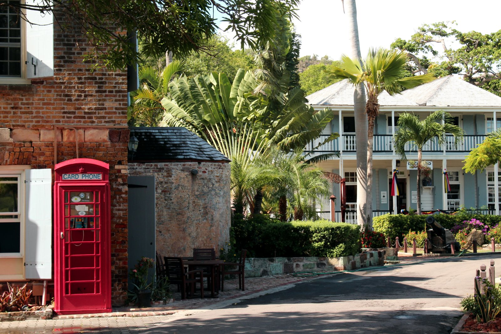 Lo spettacolare porto inglese di Antigua - English Harbour | Secret World Trip Planner
