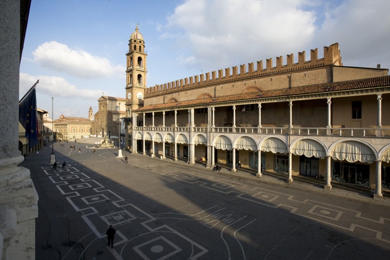 Piazza del Popolo — Faenza