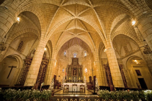 Catedral primada de américa - Santo Domingo | Secret World Trip Planner