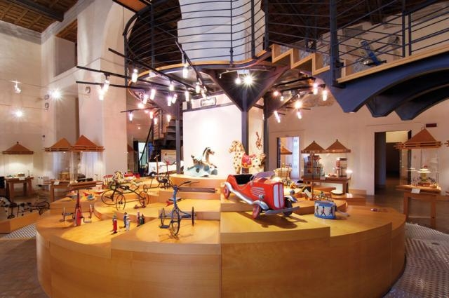 Spielzeugmuseum - Napoli | Secret World Trip Planner