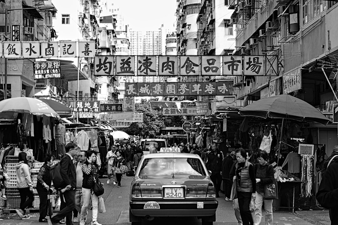 Hong Kong  and the Ladies’ Market - Tung Choi St | Secret World Trip Planner
