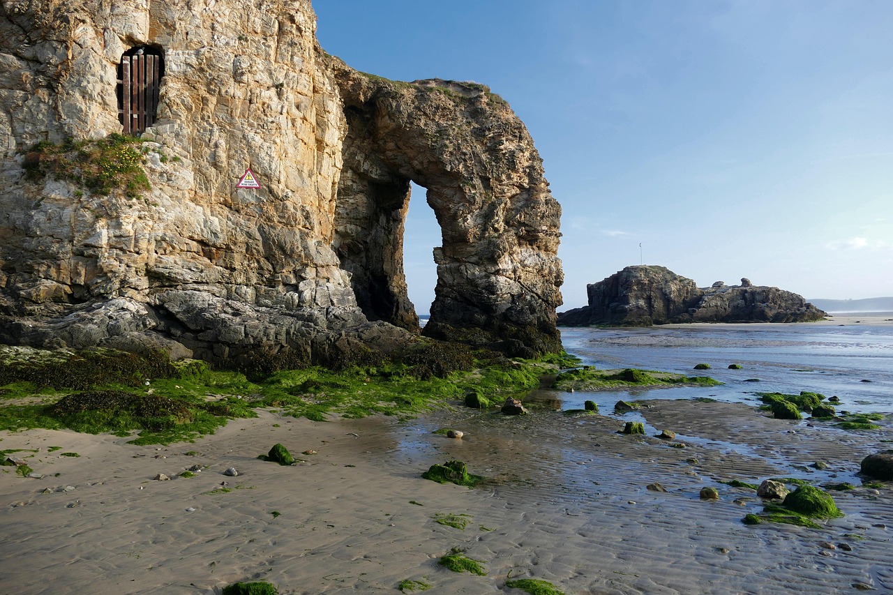Perranporth in Cornwall and one of most beautiful beaches - Perranporth | Secret World Trip Planner