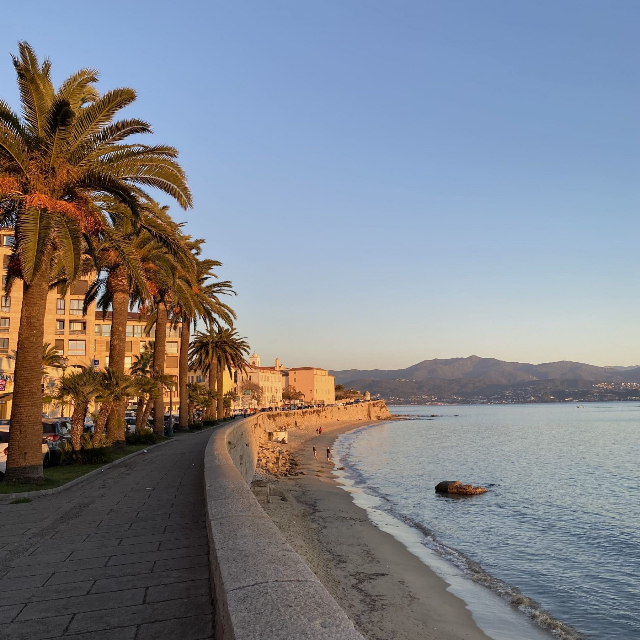 陌生人区 - Ajaccio | Secret World Trip Planner