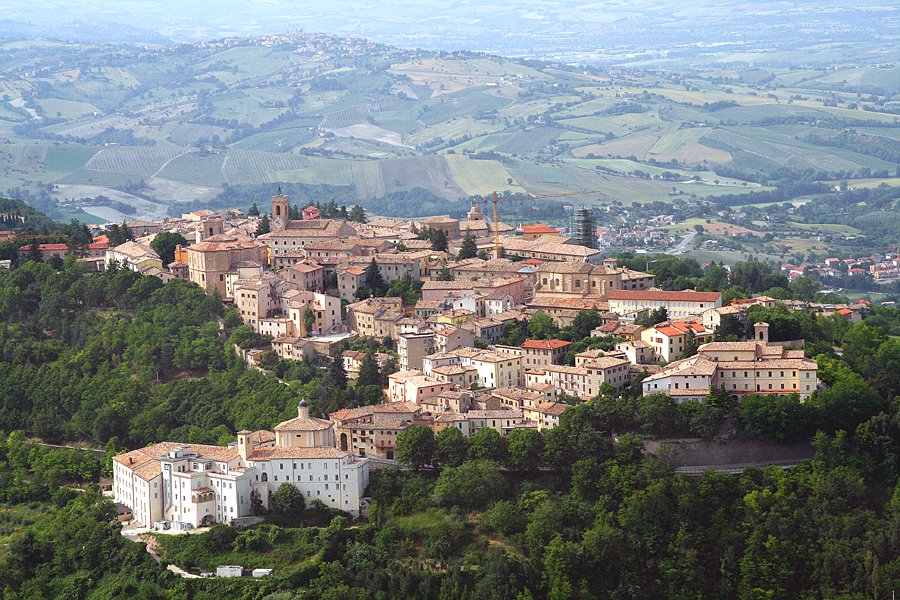 Rups - Cingoli | Secret World Trip Planner