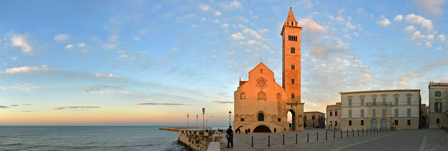 Kathedraal van Trani - Trani | Secret World Trip Planner