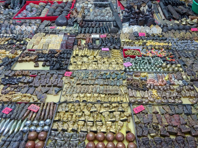 Mercado de amuletos - Khet Phra Nakhon | Secret World Trip Planner