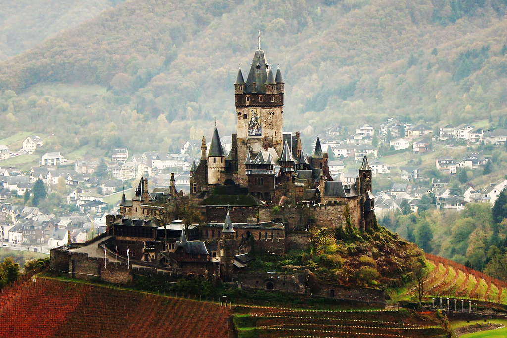 Kasteel Van Cochem - Cochem | Secret World Trip Planner