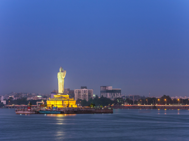 侯赛因萨加尔湖 - Hyderabad | Secret World Trip Planner