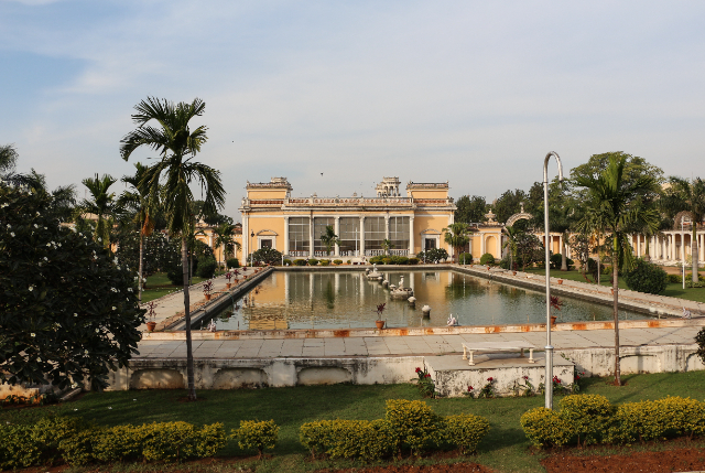 阿夫塔布-马哈尔 - Hyderabad | Secret World Trip Planner