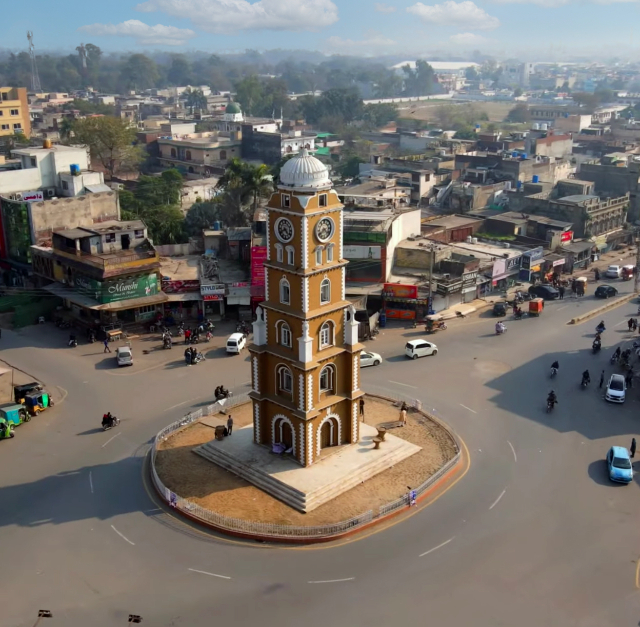Torre del Reloj de Sialkot - سیالکوٹ | Secret World Trip Planner