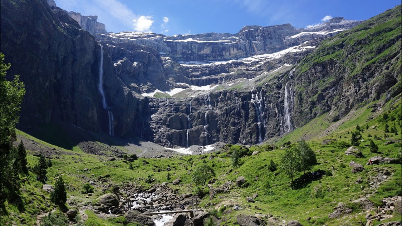 Cirque de Gavarnie, France - Gavarnie-Gèdre | Secret World Trip Planner