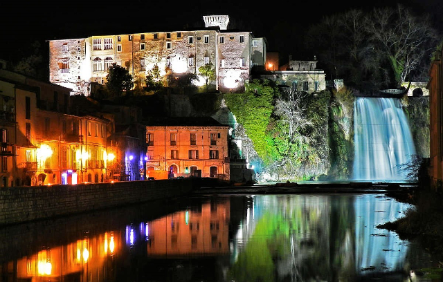 De grote waterval - Isola del Liri | Secret World Trip Planner