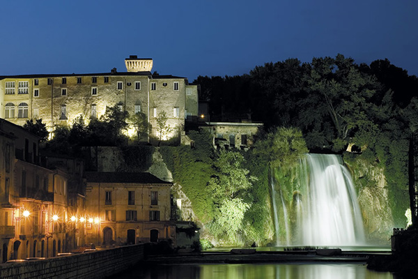 De grote waterval - Isola del Liri | Secret World Trip Planner