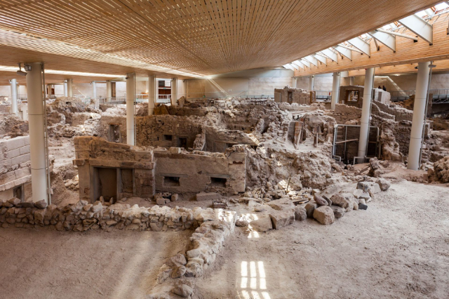 Prähistorische Stadt Akrotiri, die Atlantis inspiriert haben könnte - Unnamed Road | Secret World Trip Planner
