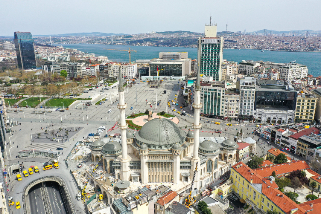 Mesquita de Taksim - Taksim Cd. 2 B | Secret World Trip Planner