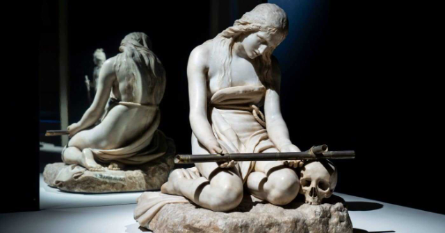 Boetvaardige Magdalena door Canova - Genova | Secret World Trip Planner