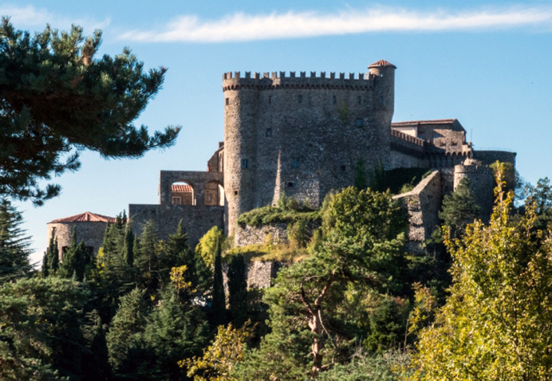 Il Castello Malaspina di Fosdinovo - Fosdinovo | Secret World Trip Planner
