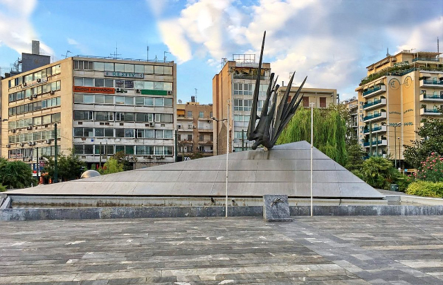 Monument voor Gevallen vliegeniers, Athene, Griekenland - Athina | Secret World Trip Planner