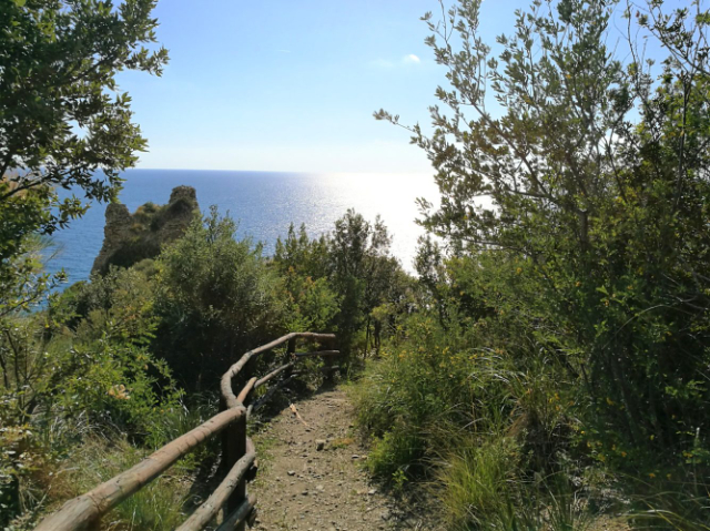 SENTIERO DEGLI INNAMORATI - Ascea | Secret World Trip Planner