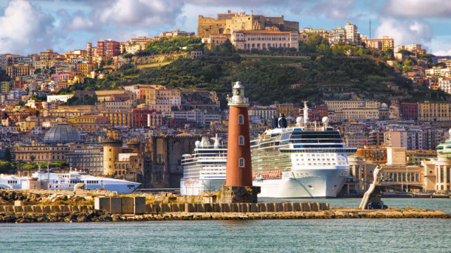 Castel Sant’Elmo - Napoli | Secret World Trip Planner