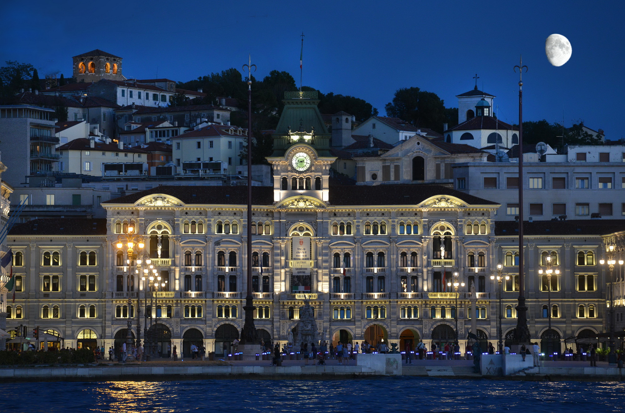 Пьяцца Унита д'Италия - Trieste | Secret World Trip Planner