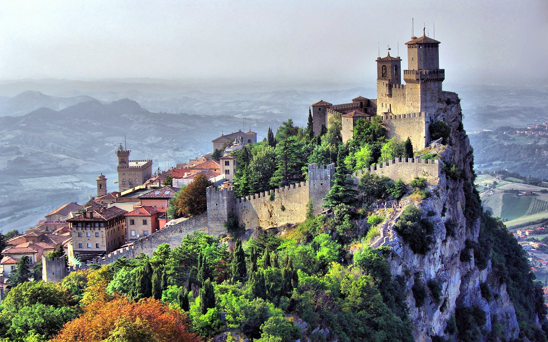 Republiek San Marino | Secret World Trip Planner