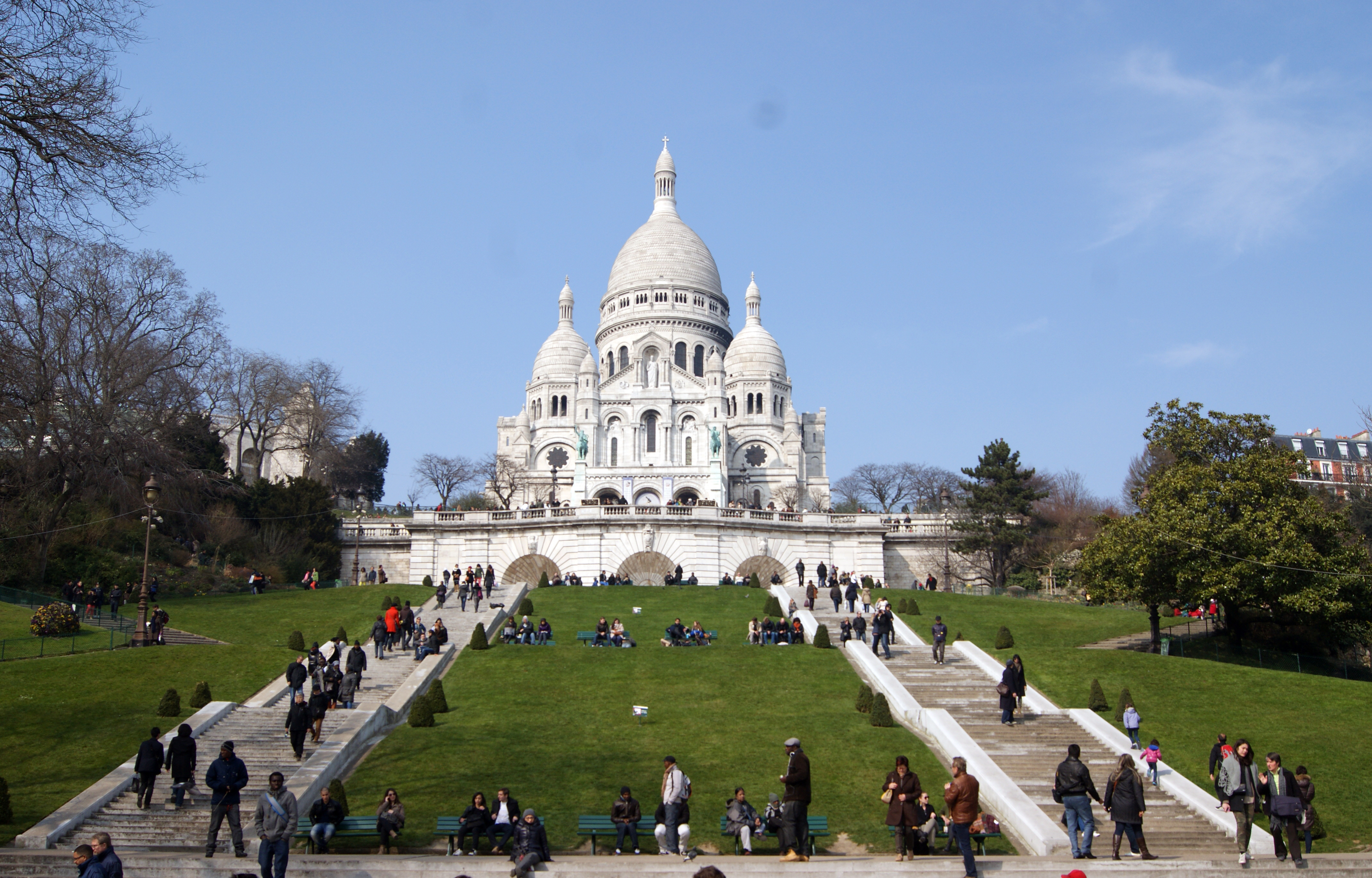 The Sacré-Coeur Basilica  - Paris | Secret World Trip Planner