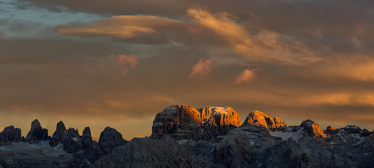 Tramonto sul Brenta - Secret World - Madonna di Campiglio | Secret World Trip Planner