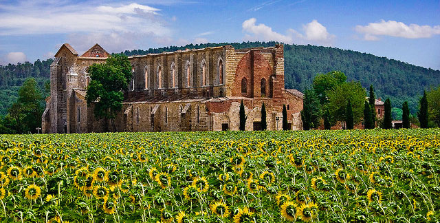 La Spada nella roccia - Chiusdino | Secret World Trip Planner