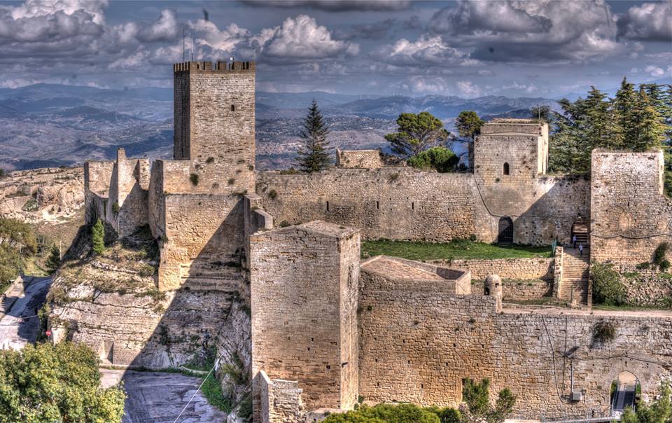 Castello di Lombardia — Enna