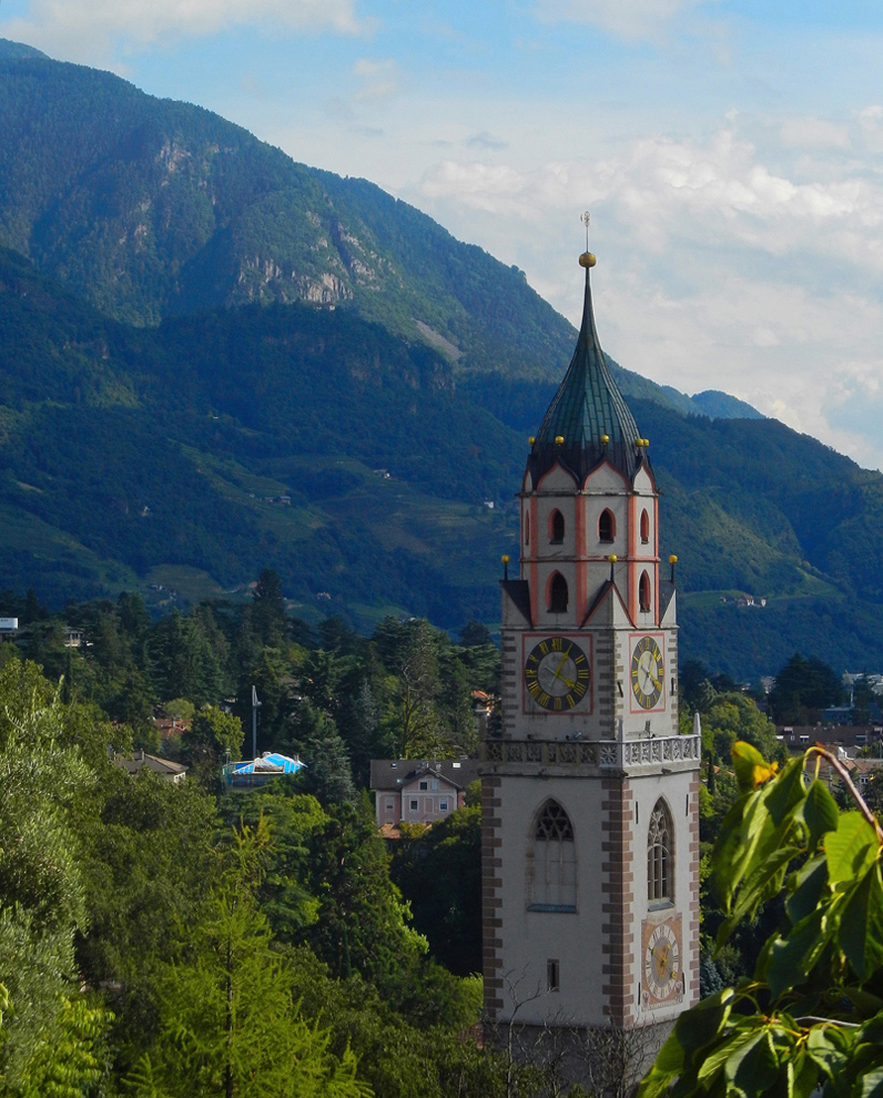 Duomo di Merano - Merano | Secret World Trip Planner