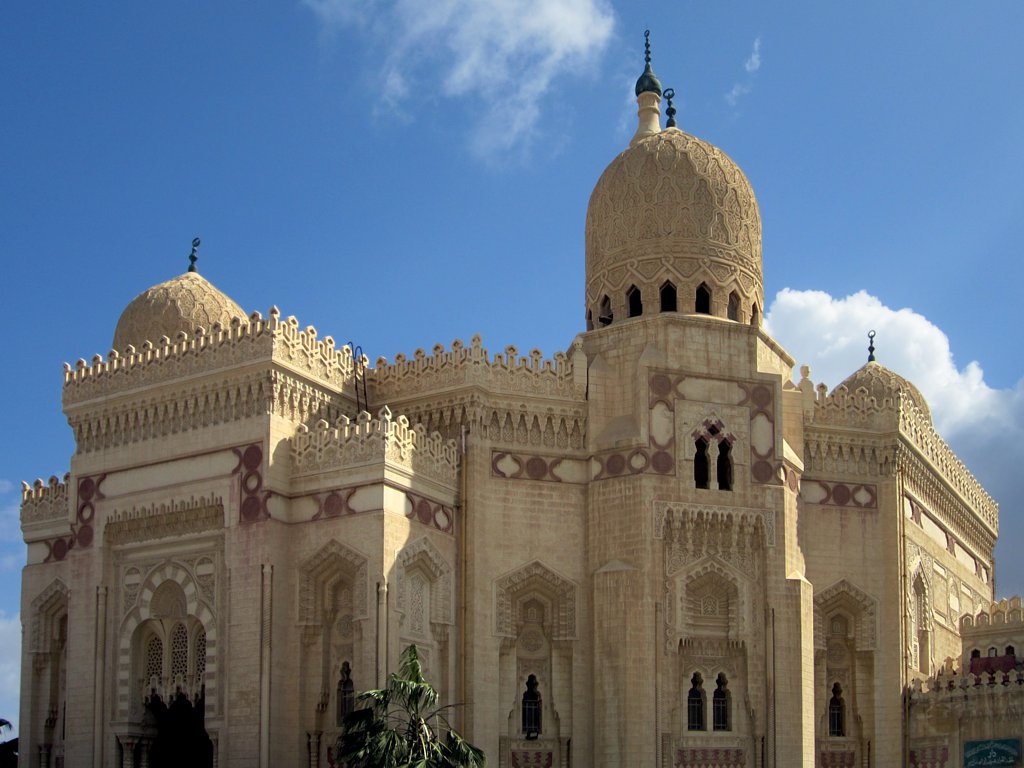 Alexandria | Die Abu Abbas al-Mursi Moschee - Qesm Al Gomrok | Secret World Trip Planner